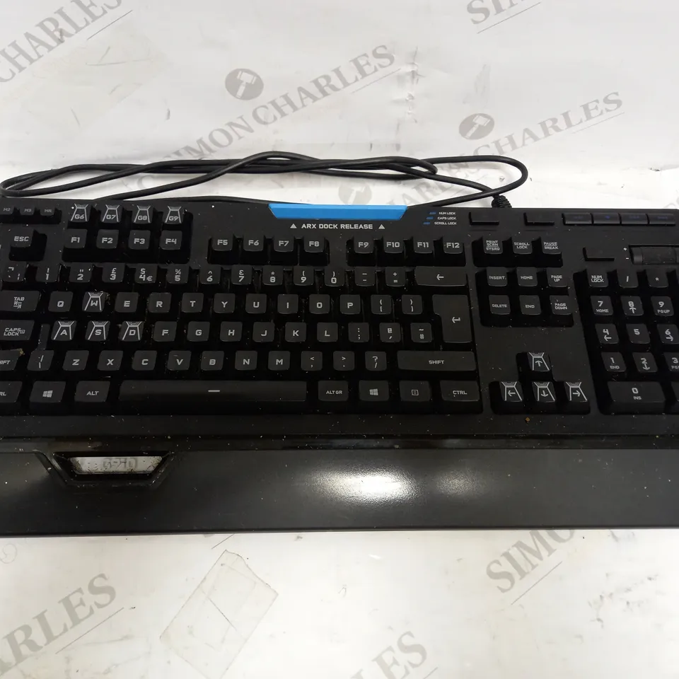 LOGITECH G910 ORION SPECTRUM KEYBOARD 