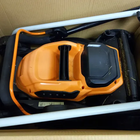 YARD FORCE 32CM ROTARY CORDLESS LAWNMOWER PLUS CORDLESS GRASS TRIMMER