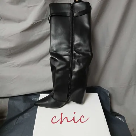 CHIC PK302 BLACK PU KNEE-HIGH BOOTS – UK4 / EU37 (US6)