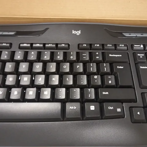 LOGITECH MK330 WIRELESS KEYBOARD