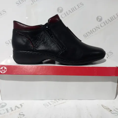 BOXED PAIR OF RIEKER SHOES IN BLACK UK SIZE EU SIZE 40