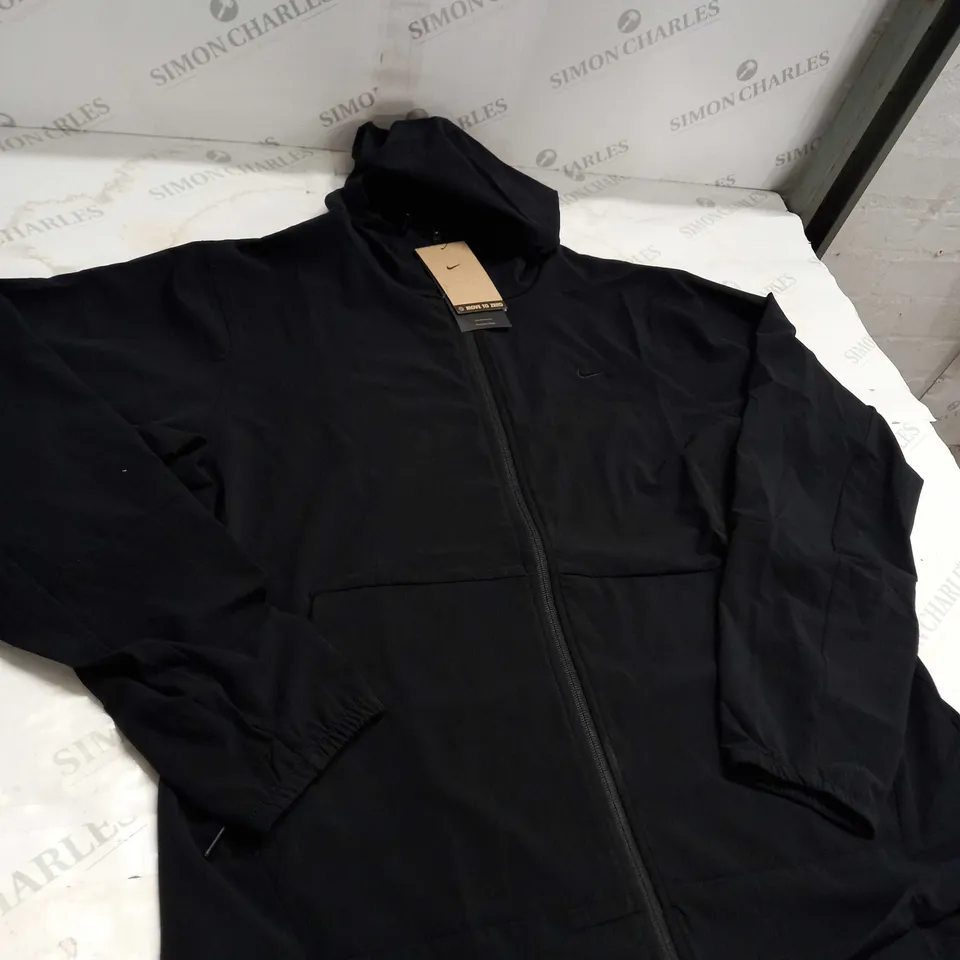 LARGE BLACK NIKE JACKET 