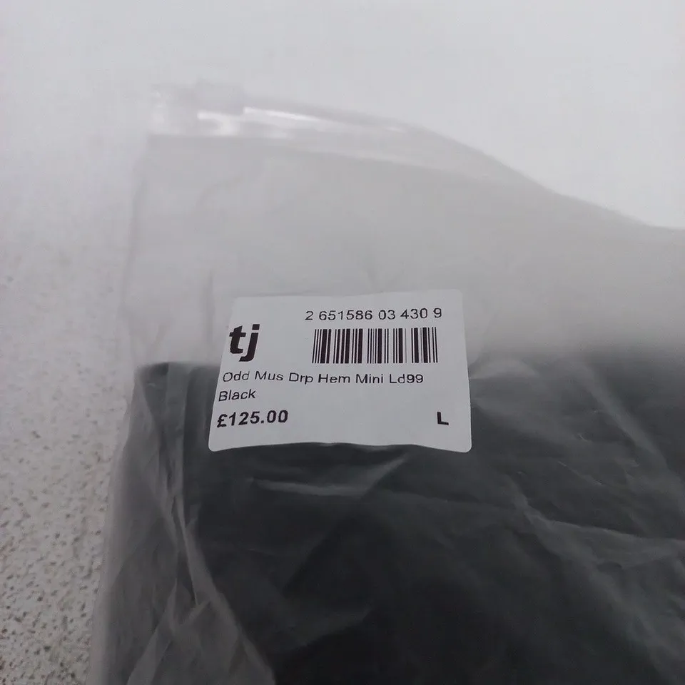WOMEN'S BLACK DROP HEM MINI DRESS – SIZE L (TJ LABEL)
