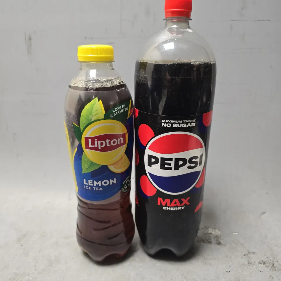 APPROXIMATELY 4 ASSORTED DRINKS ITEMS TO INCLUDE - PEPSI MAX CHERRY , LIPTON LEMON ICE TEA 