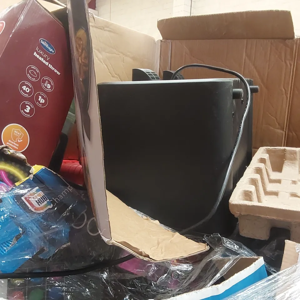 PALLET CONTAINING VARIOUS ASSORTED ITEMS TO INCLUDE: