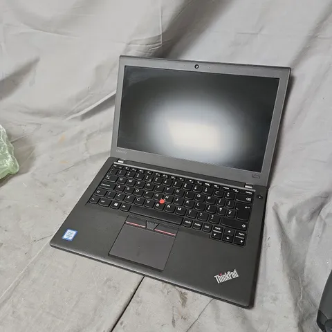 LENOVO THINKPAD X260 LAPTOP - I5-6200U, 8GB RAM, 256GB SSD, 12.5-INCH DISPLAY