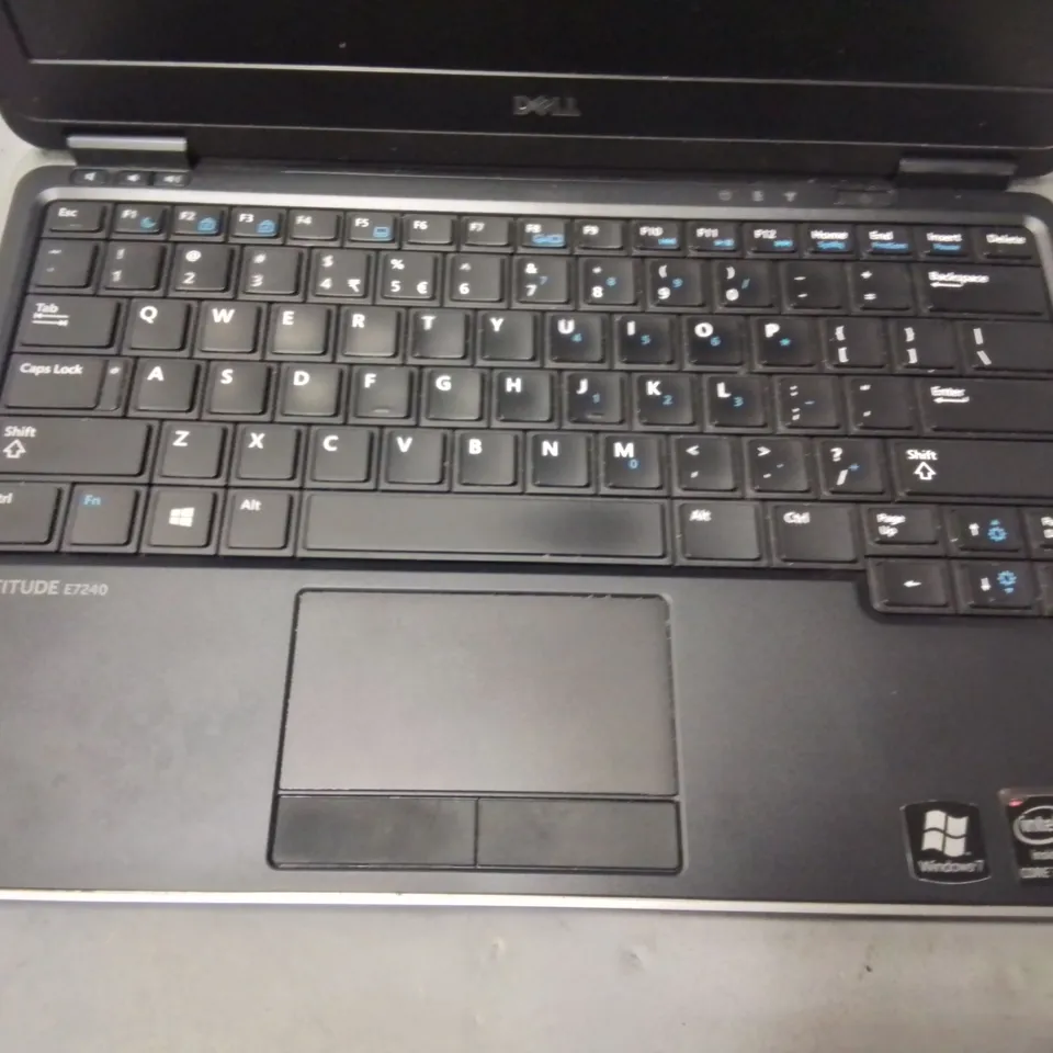 UNBOXED DELL LATITUDE E7240 CORE I-5 VPRO LAPTOP