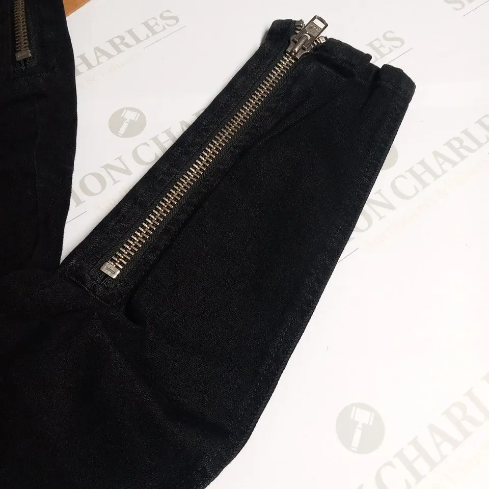 TEXTILE ELIZABETH AND JAMES ALICE MIDNIGHT JEANS SIZE 24