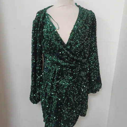 QUIZ GREEN SEQUIN DRESS SIZE 16