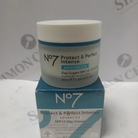 NO7 ADVANCED DAY CREAM 50ML