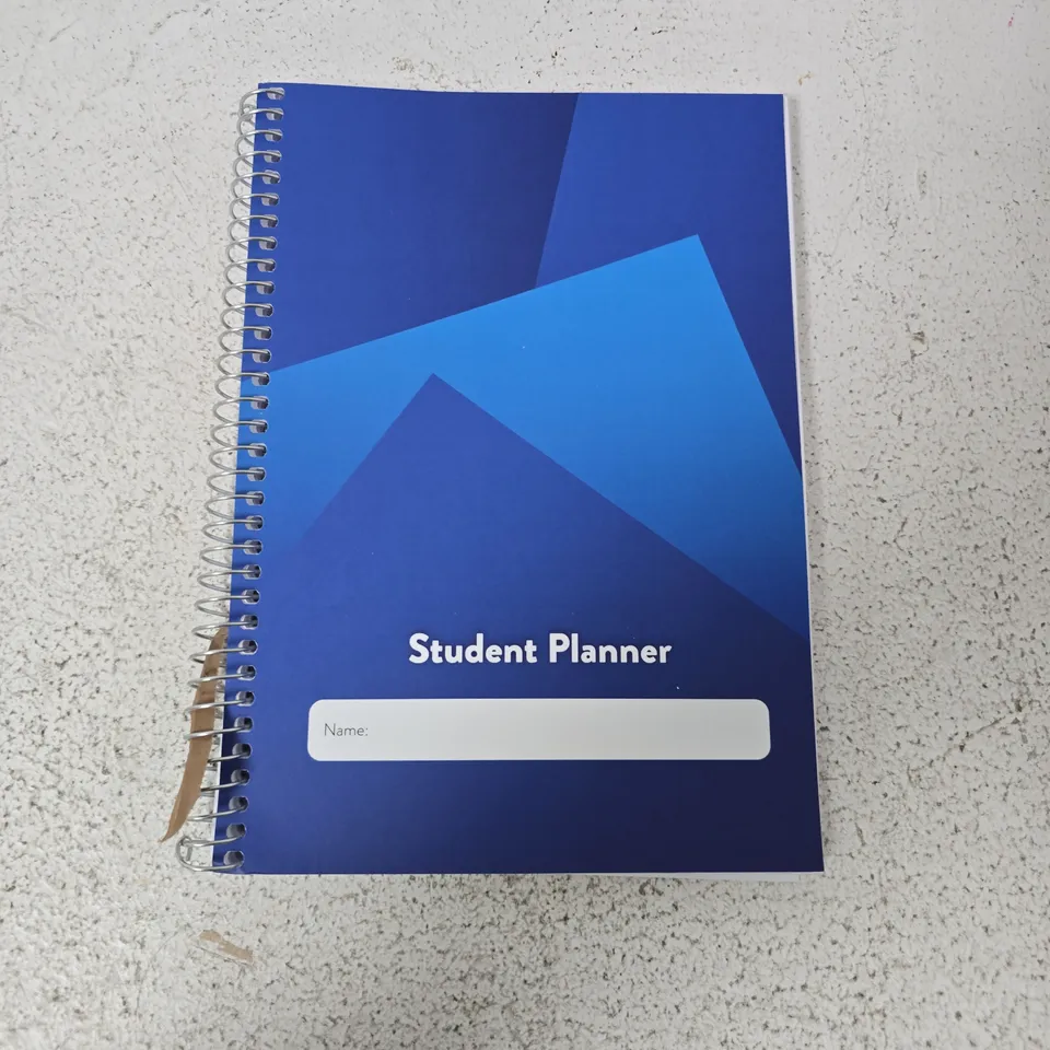 APPROXIMATELY 32 STUDENT PLANNER PADS