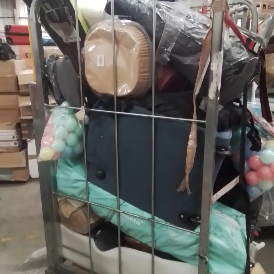 CAGE OF ASSORTED HOUSEHOLD GOODS AND PRODUCTS TO INCLUDE;CABIN BAG,FOLDING TABLE,DUMBBELLS,FACE MASKS