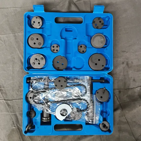 BLUE TOOL CASE WITH ASSORTED CIRCULAR DIES AND FITTINGS – MULTI-DIE SET