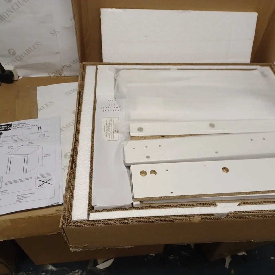 ATLANTIC GLOSS LAMP TABLE  RRP £69