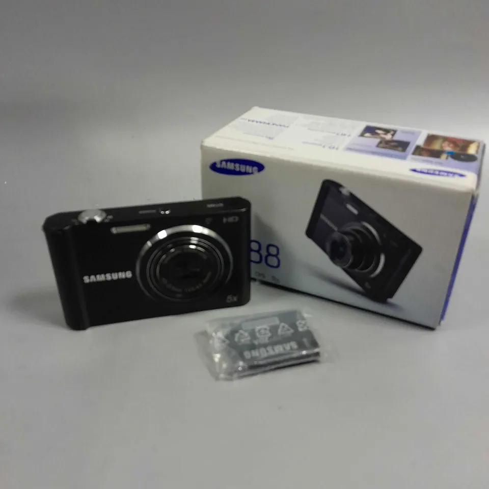 BOXED SAMSUNG ST88 DIGITAL CAMERA 