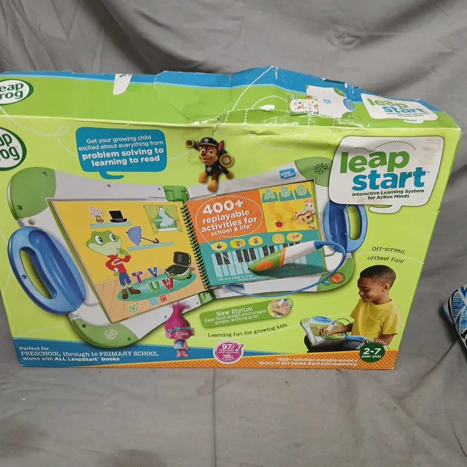 LEAPSTART INTERACTIVE LEARNING SYSTEM BY LEAPFROG – BOXED