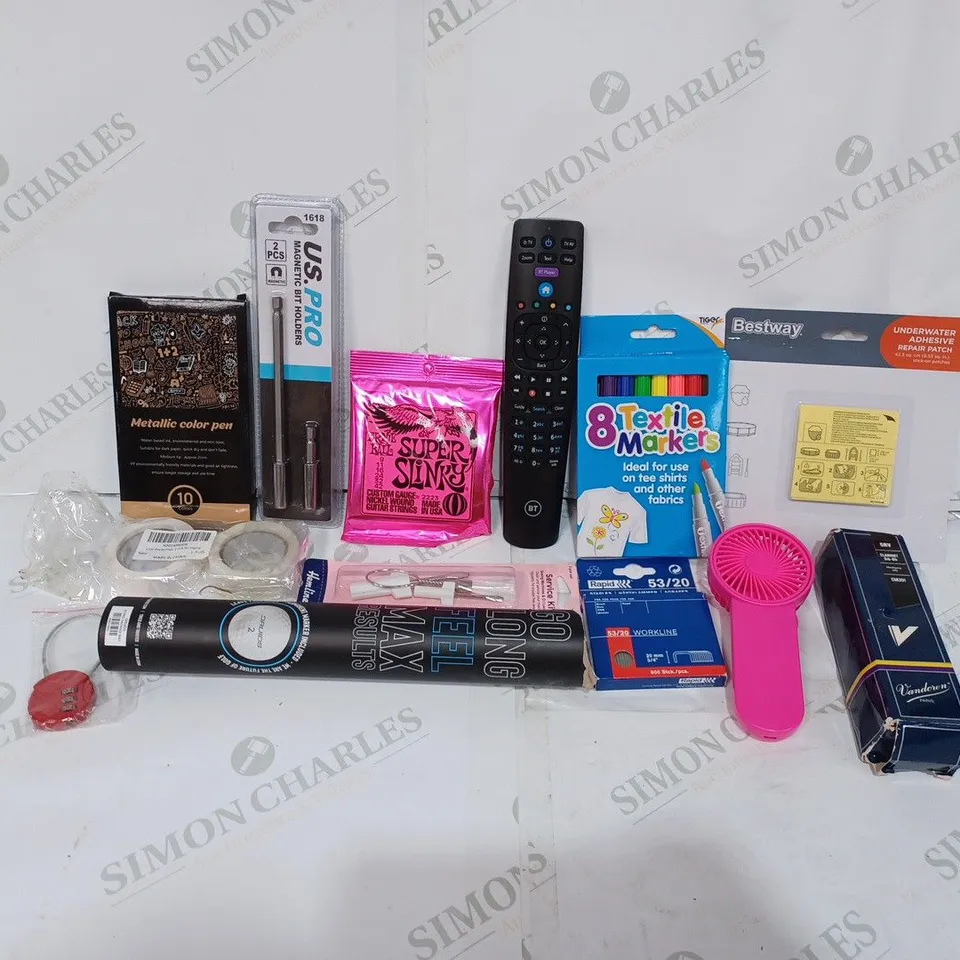 BOX TO CONTAIN APPROX. 18 X ASSORTED HOUSEHOLD PRODUCTS. INCLUDES GOLF BALLS. FAN, REMOTE, STICKY NOTES ETC 