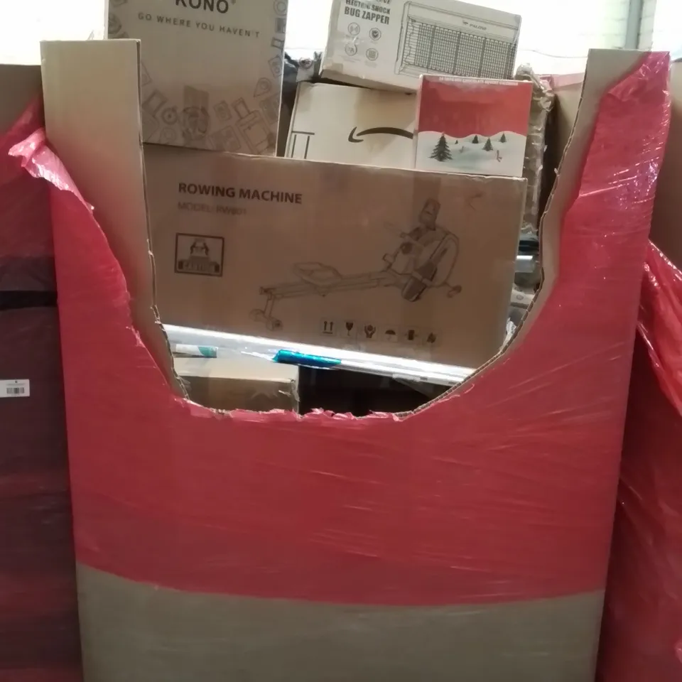 PALLET CONTAINING VARIOUS ASSORTED BOXED HOUSEHOLD ITEMS TO INCLUDE: SUITCASE, ROWING MACHINE, BUG ZAPPER, HOLLYWOOD VANITY MIRROR AND LOTS MORE UNMARKED BOXED ITEMS 