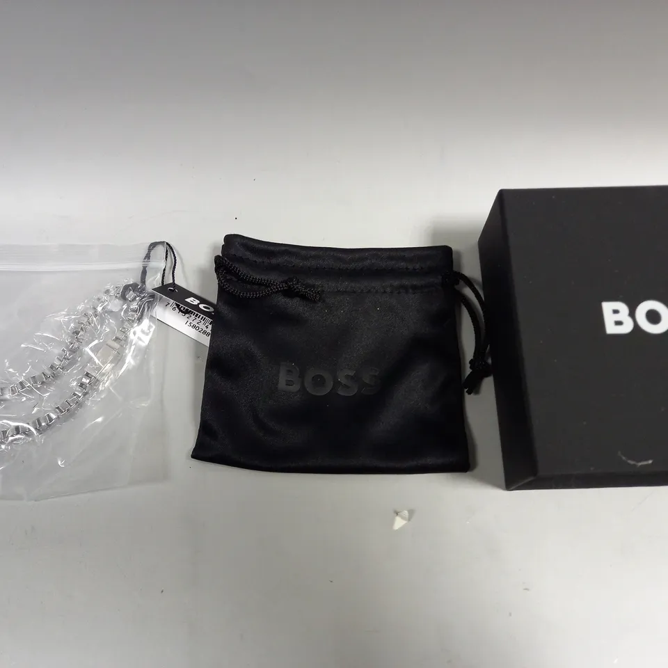 BOXED BOSS SILVER BRACELET 