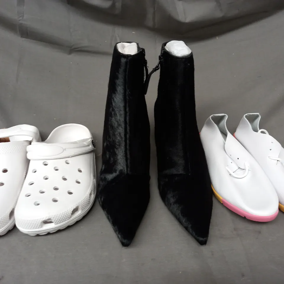 BOX OF APPROXIMATELY 8 ASSORTED PAIRS OF SHOES AND FOOTWEAR ITEMS IN VARIOUS COLOURS, STYLES, AND SIZES - COLLECTION ONLY