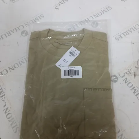 BAGGED ABERCROMBIE AND FITCH CASUAL T-SHIRT SIZE S