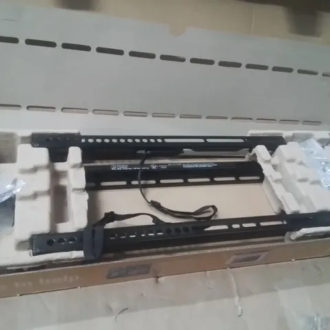 BOXED SANUS FIXED TV WALL MOUNT FOR TVS UP TO 47-90"