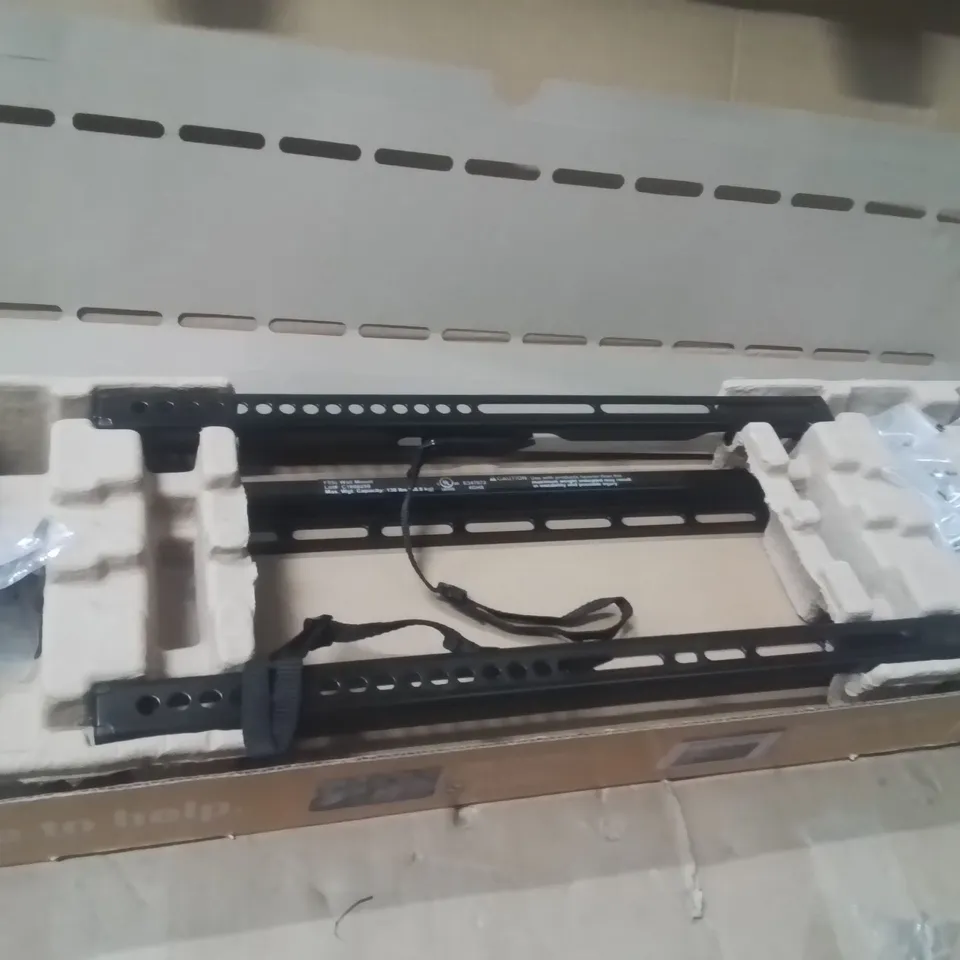 BOXED SANUS FIXED TV WALL MOUNT FOR TVS UP TO 47-90"