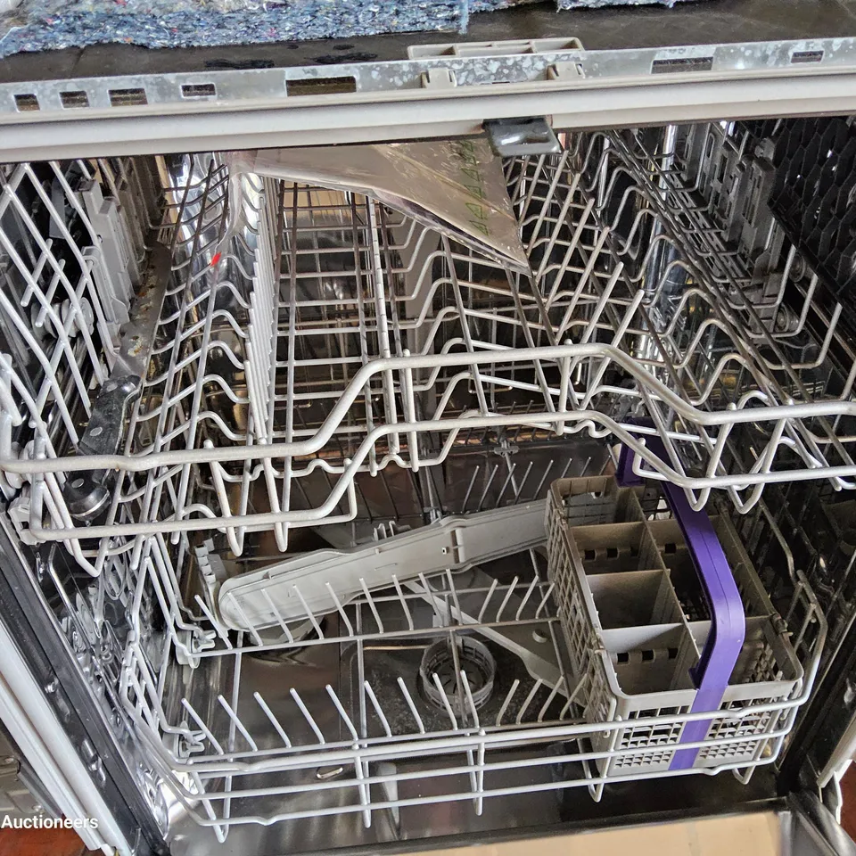 BEKO INTEGRATED FULL SIZE DISHWASHER Model b100