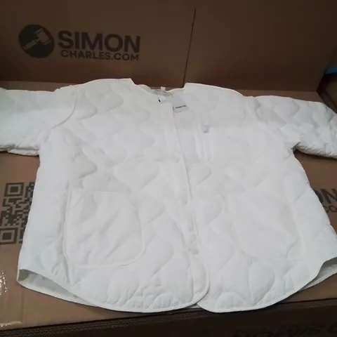 BOXED BRAND NEW APPROXIMATELY 4 SIMPLY  BE QUILTED JACKETS WHITE 