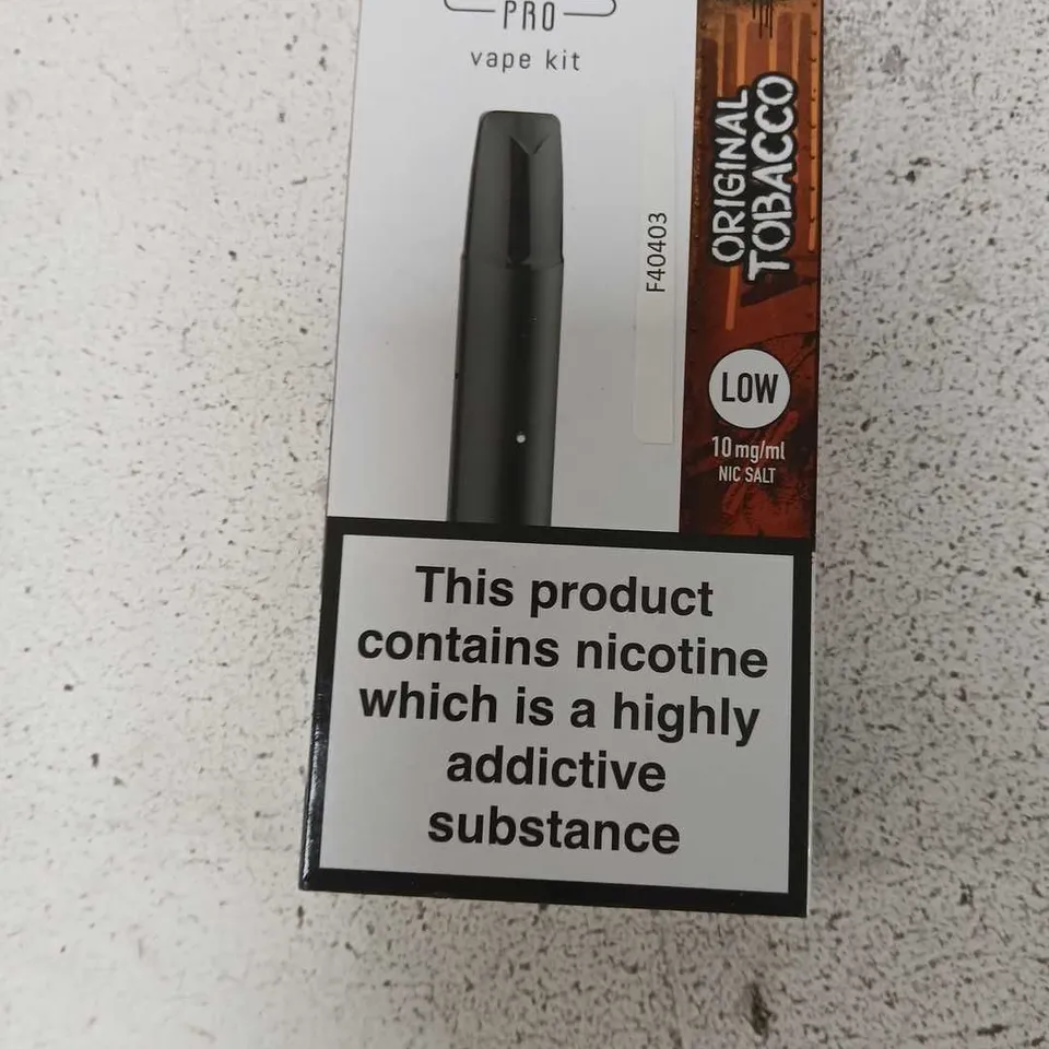 BOX OF APPROXIMATELY 35 ASSORTED E-CIGARETTES AND COMPONENTS TO INCLUDE: DOT PRO VAPE KITS 