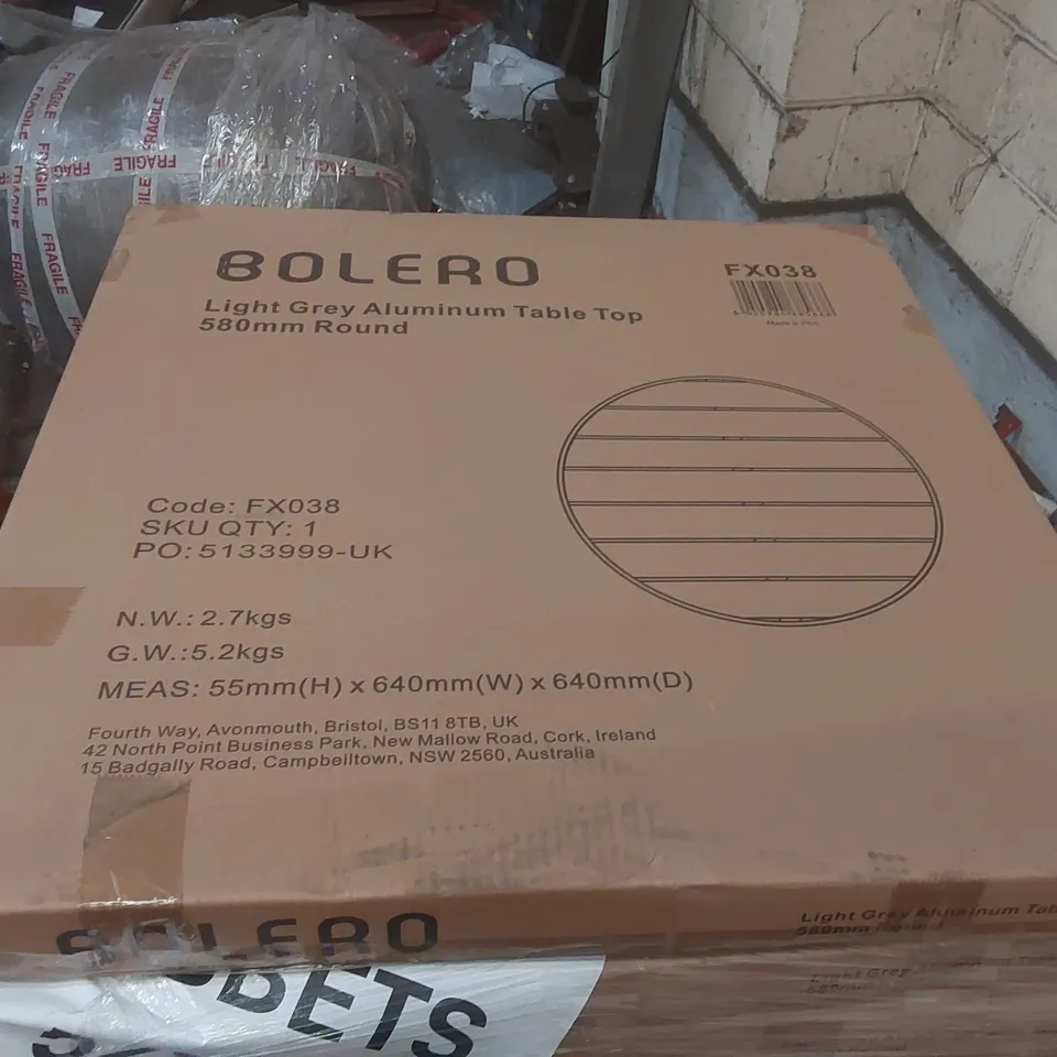 PALLET CONTAINING A VERY LARGE QUANTITY OF BRAND NEW BOLERO ALUMINIUM TABLE TOPS