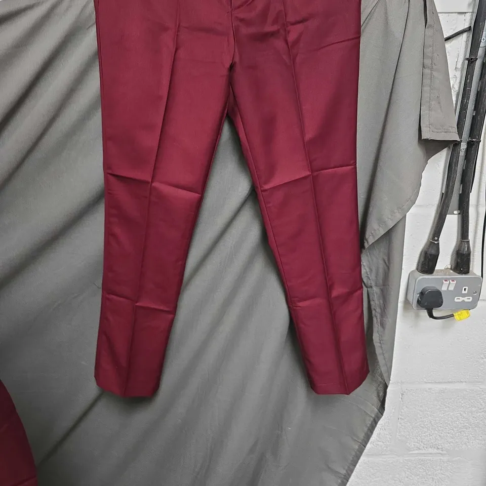 TAILOR MADE CHILDS 3PC SUIT WITH TIE BURGUNDY SIZE UNSPECIEFIED 