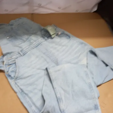 H&M LIGHT WASH DUNGAREES - UK 16