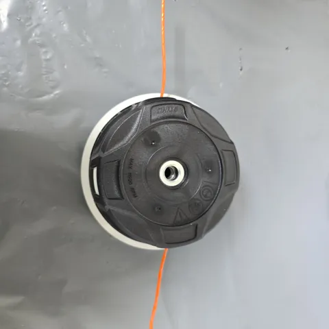 TRIMMER LINE SPOOL HEAD - GARDEN & PATIO HAND TOOL