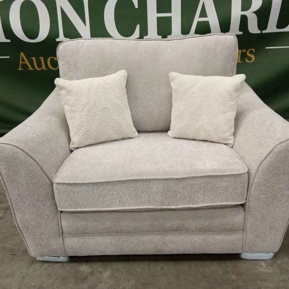 TRINITY FABRIC SNUGGLE CHAIR RRP £849