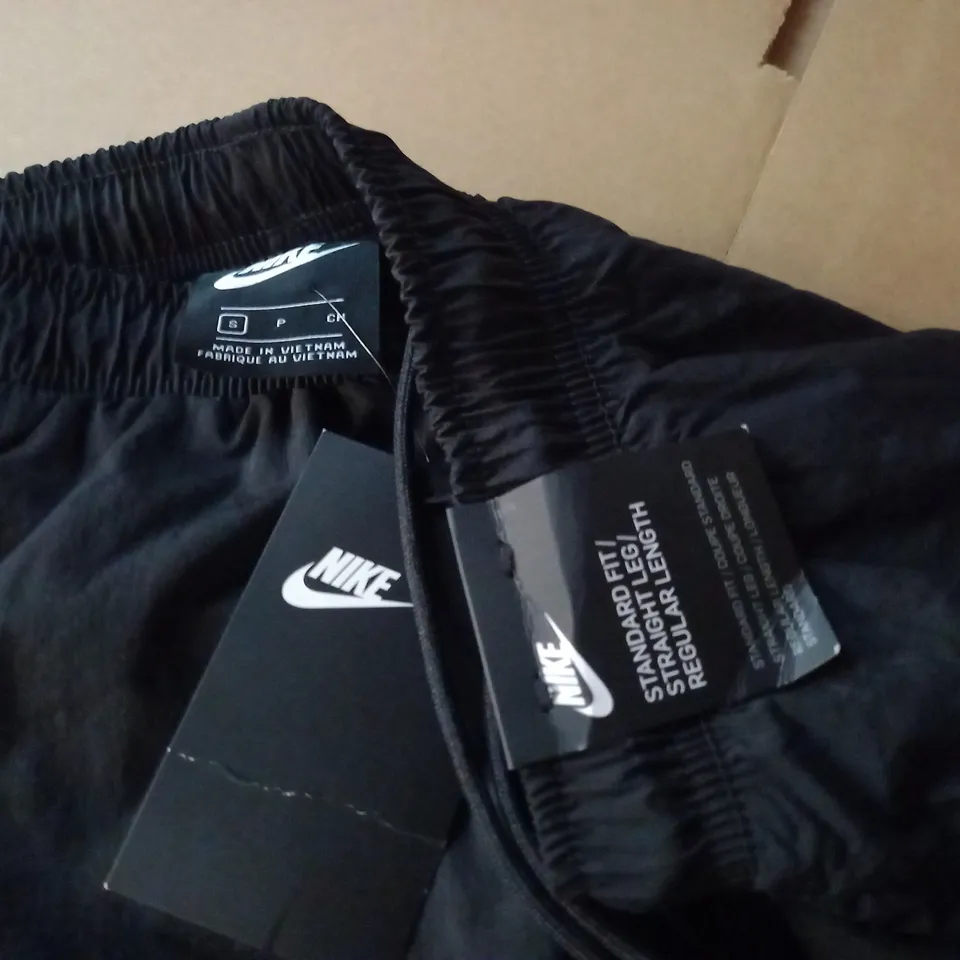 NIKE BLACK TRACK SUIT PANTS - S