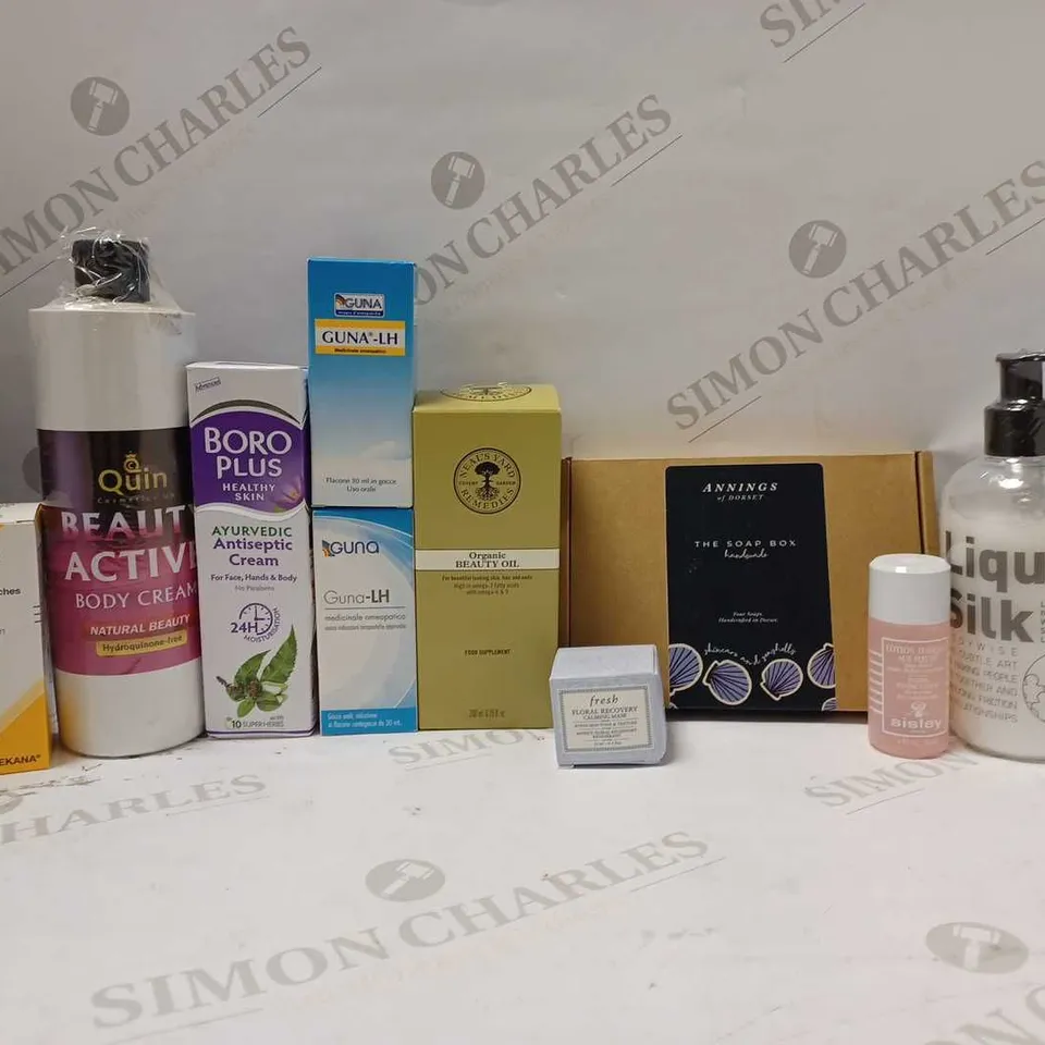 LOT OF APPROX 10 ASSORTED BEAUTY PRODUCTS TO INCLUDE NEAL'S YARD REMEDIES ORGANIC BEAUTY OIL, SISLEY TONING LOTION, NIVEA SUN PROTECTIVE CREAM, ETC 