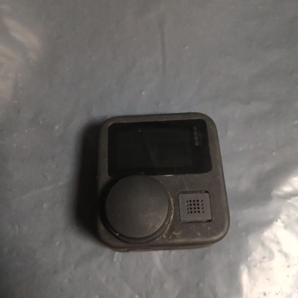 GOPRO MAX ACTION CAMERA - BLACK - WITH CASE 