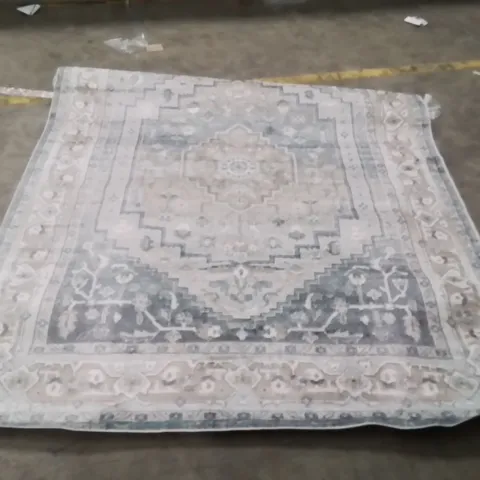 QUALITY DESIGNER AREA RUG - APPROXIMATELY 275X200CM