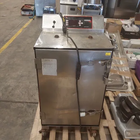 COOKSHACK SM070 COMMERCIAL SMOKER