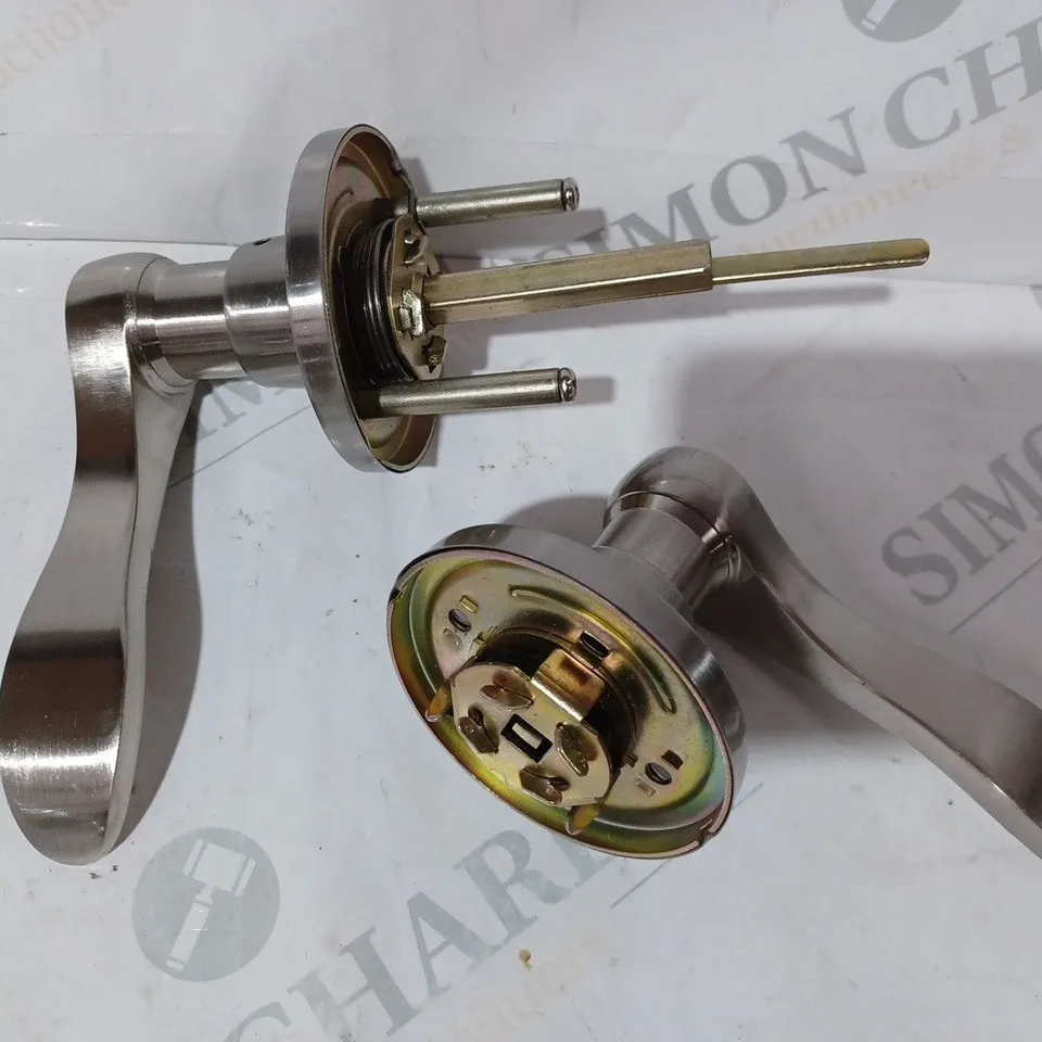 BOXED UNBRANDED STAINLESS STEEL DOOR LOCK HANDLE