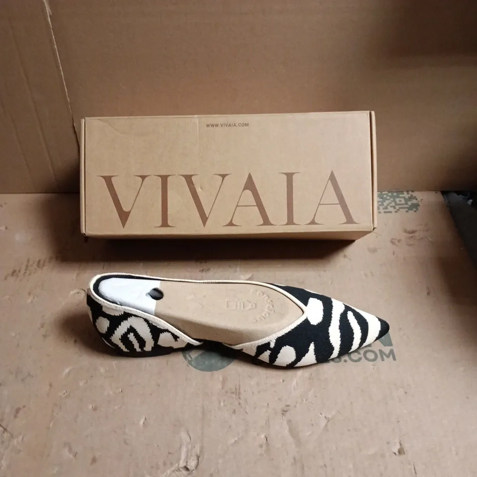 VIVAIA ZEBRA PRINT POINTED-TOE FLATS – WOMEN’S - EUR SIZE 41
