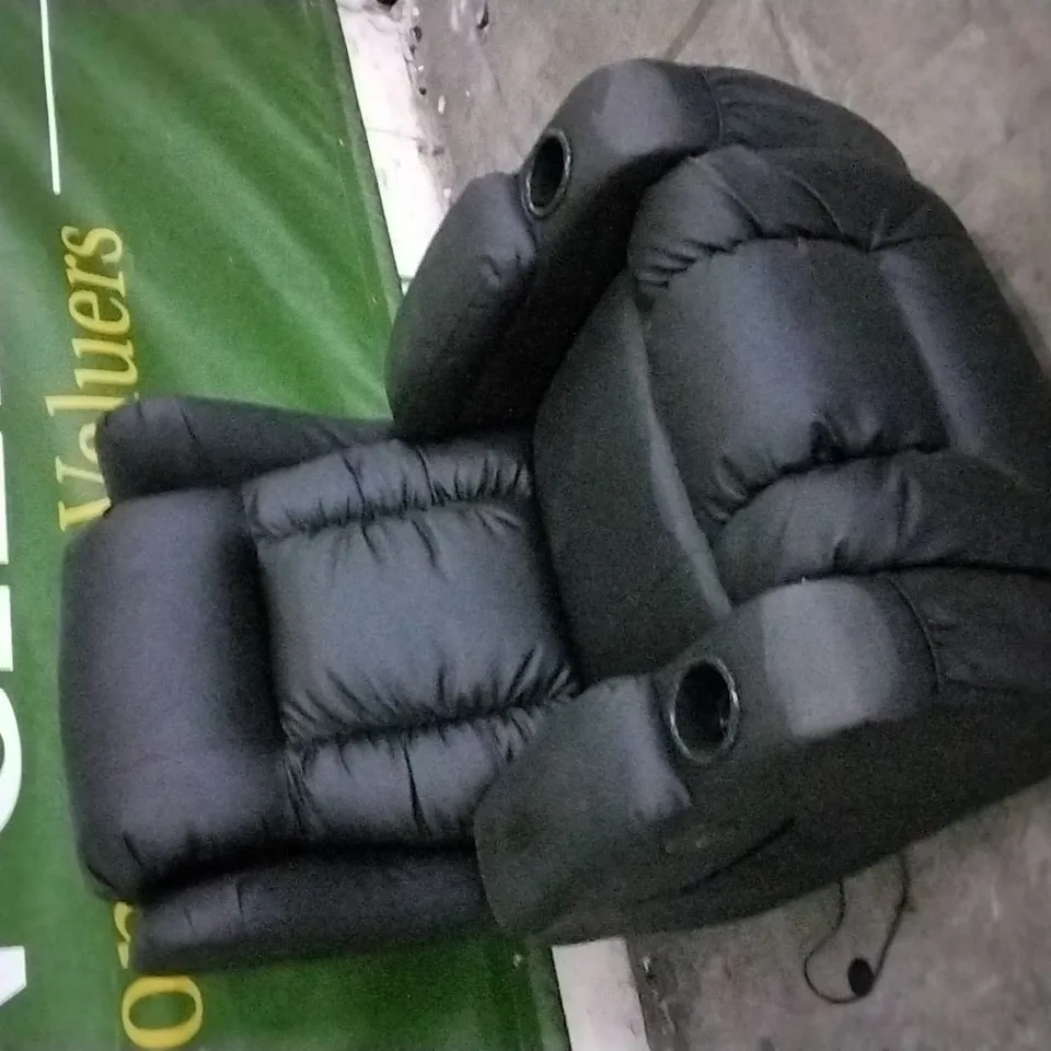 QUALITY DESIGNER BLACK LEATHER POWER RECLINER ARMCHAIR WITH CUPHOLDERS
