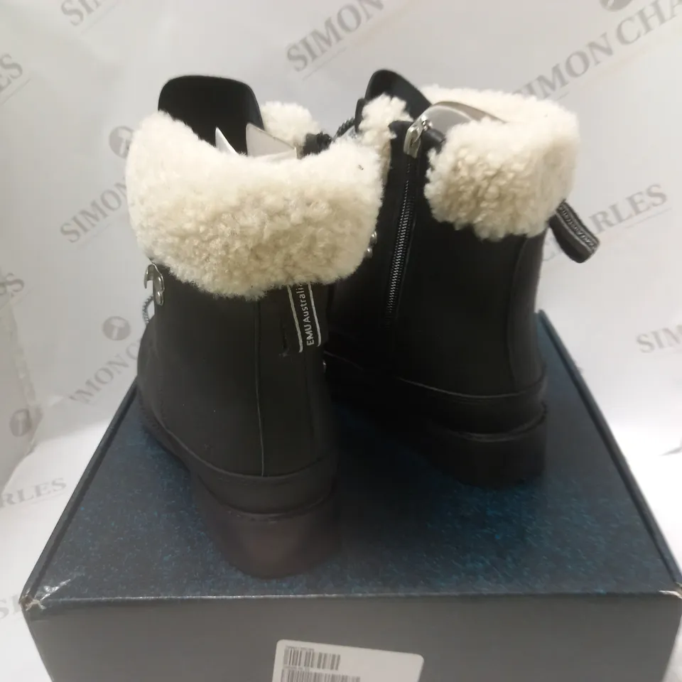 BOXED OKAB BLACK LACED BOOTS - SIZE 8