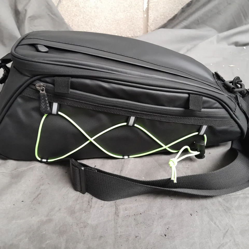 SADDLE BAG 