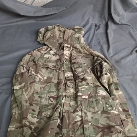 CAMOUFLAGE COMBAT WINDPROOF JACKET – UK 34-36 (160/88) 