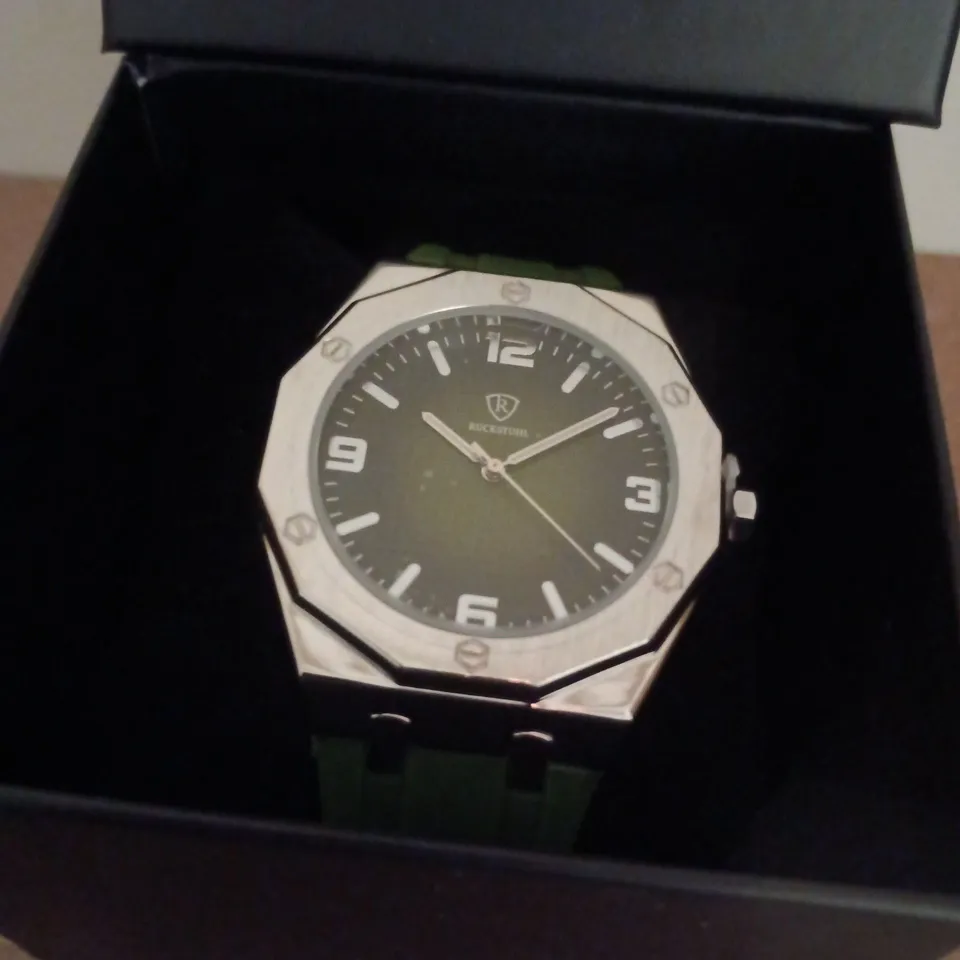 RUCKSTUHL SILVER COLOUR WRISTWATCH WITH GREEN RUBBER STRAP & DIAL