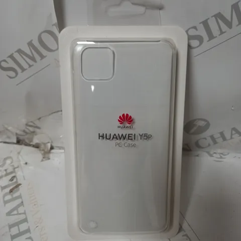 BOX OF APPROXIMETLY 30 HUAWEI Y5P PHONE CASES