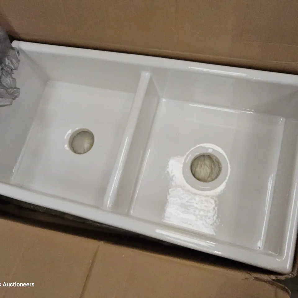 BOXED RIBBLETON 895mm DOUBLE WHITE CERAMIC SINK