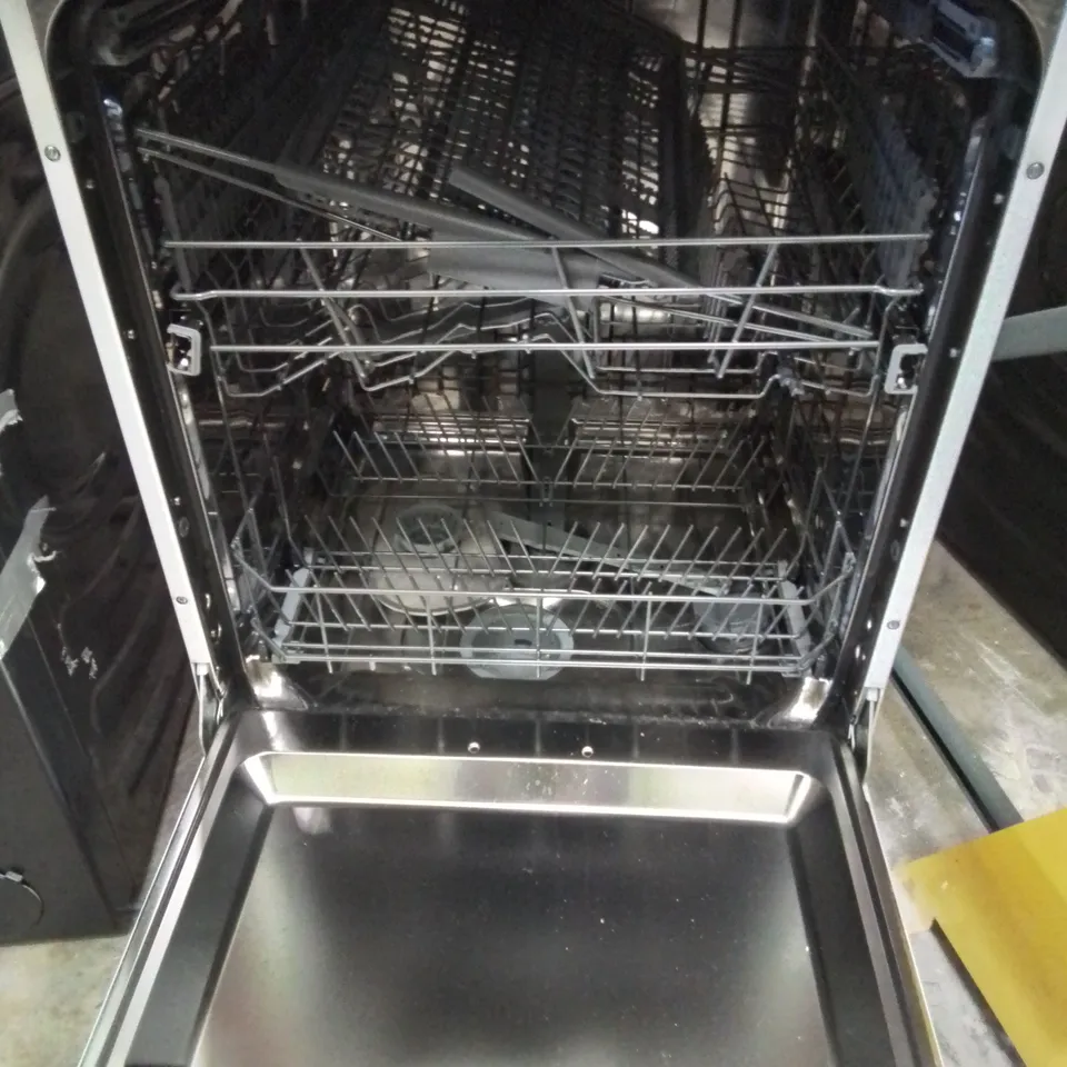 HISENSE HS643D60WUK 16 PLACE DISHWASHER